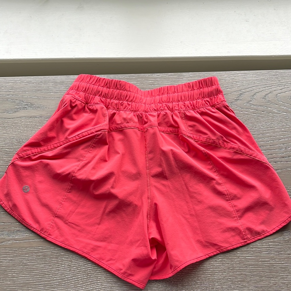 Lululemon track that lined shorts